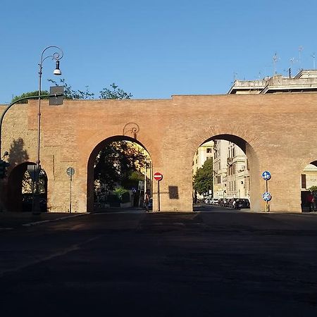 Termini Station Apartment Ai Due Cortili Presso Le Mura Aureliane Roma Dış mekan fotoğraf